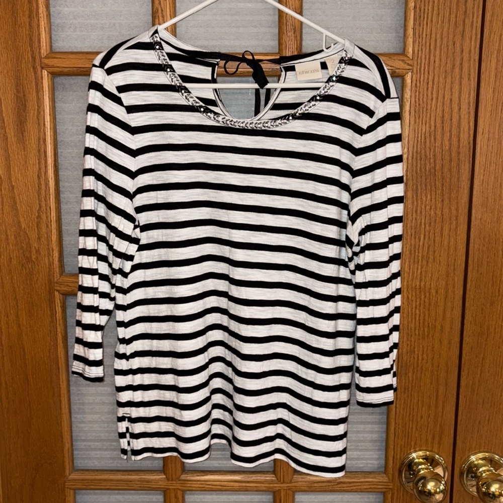 EUC Chico’s 2 Embellished Striped Top 3/4 sleeves